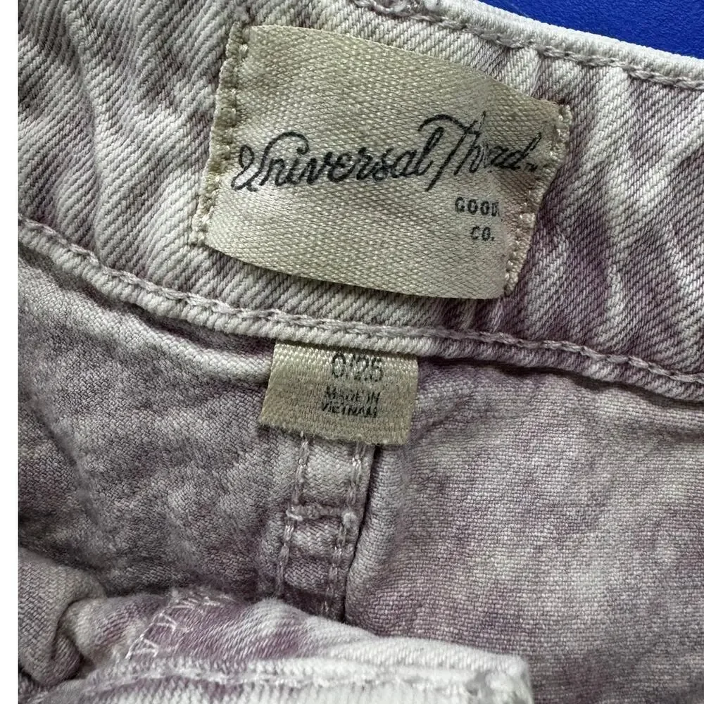 Universal Thread Vintage Midi 0 24 Denim Shorts Frayed Hem - Picture 5 of 11